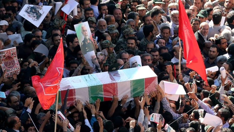 بالصور.. تشييع حسين حمداني الجنرال بالحرس الثوري الإيراني المقتول على أيدي داعش بسوريا بالصور.. تشييع حسين حمداني الجنرال بالحرس الثوري الإيراني المقتول على أيدي داعش بسوريا