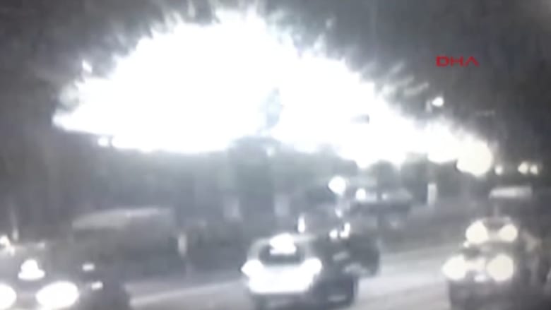 بالفيديو.. لحظة الانفجار في محطة مترو"بيرم باشا" بتركيا