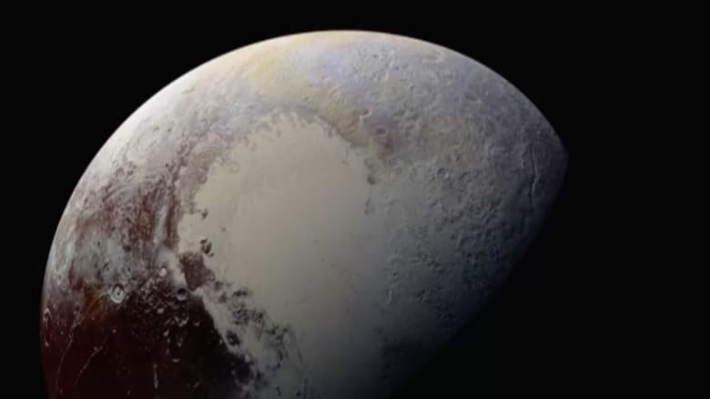 شاهد.. ناسا تنشر أوضح صور التقطت لكوكب بلوتو