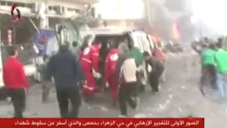 شاهد.. اللحظات الأولية بعد تفجيرين في حي الزهراء وسط حمص