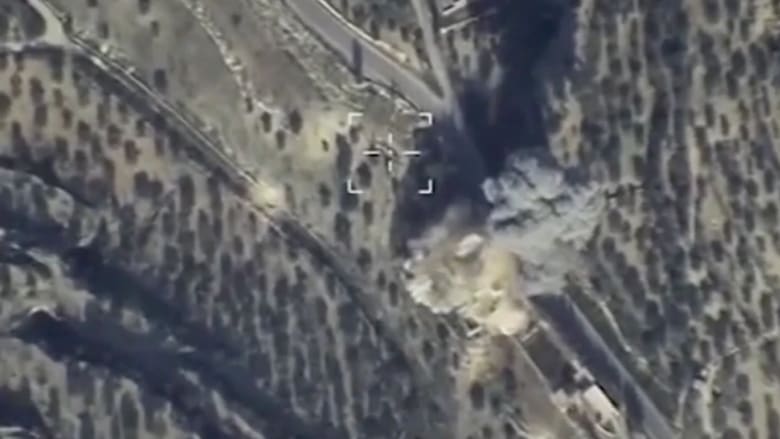 شاهد.. لحظة استهداف المقاتلات الروسية لمركز قيادة تابع لـ "داعش" في إدلب