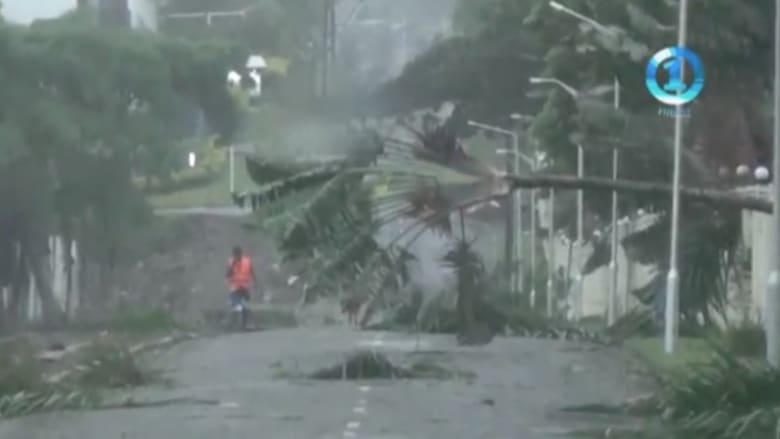 بالفيديو: مصرع ستة أشخاص على الأقل بسبب إعصار "ونستون" في جزر فيجي