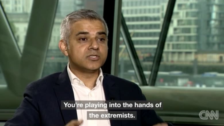 شاهد ما قاله دونالد ترامب ومحافظ لندن المسلم عن بعضهما