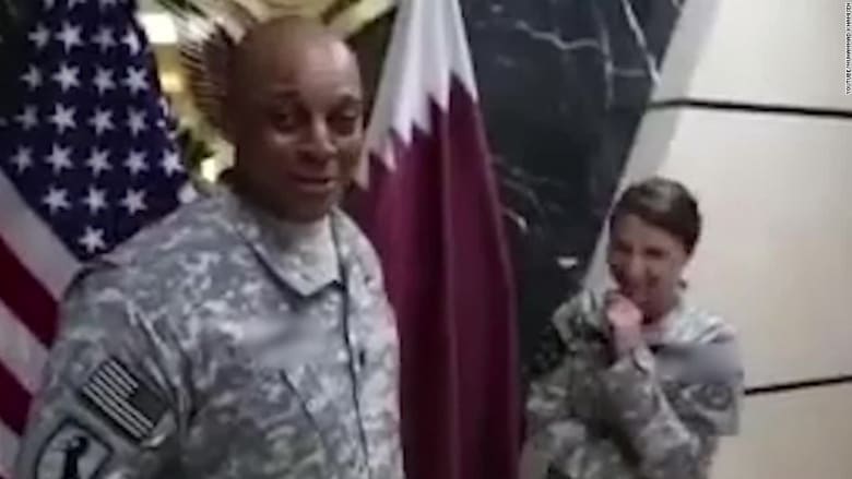 شاهد.. سخرية جنود أمريكيين يدفع واشنطن للاعتذار من قطر
