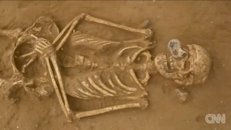 بالفيديو: اكتشاف أول مقبرة فلستية
