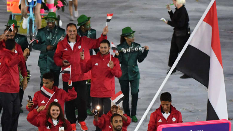 الأعلام العربية تزين افتتاح الأولمبياد الأعلام العربية تزين افتتاح الأولمبياد