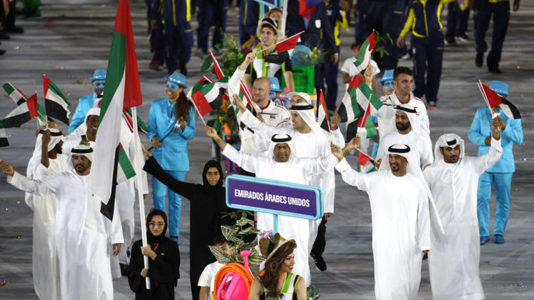 الأعلام العربية تزين افتتاح الأولمبياد الأعلام العربية تزين افتتاح الأولمبياد