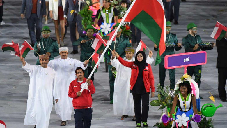 الأعلام العربية تزين افتتاح الأولمبياد الأعلام العربية تزين افتتاح الأولمبياد