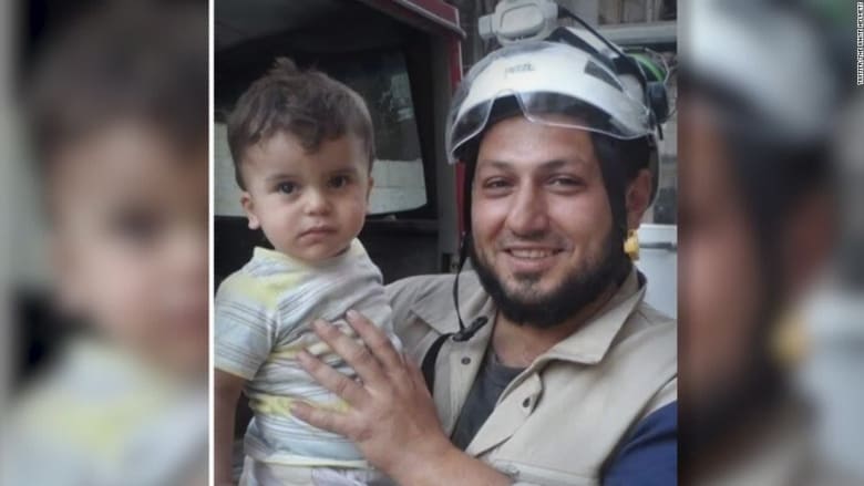 وجه أبيض يعرفه من أنقذهم.. مقتل "بطل الصغار والكبار" في حلب