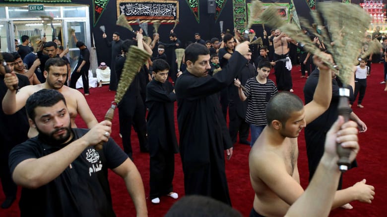 بالصور.. عاشوراء من سوريا والكويت ولبنان وأفغانستان بالصور.. عاشوراء من سوريا والكويت ولبنان وأفغانستان