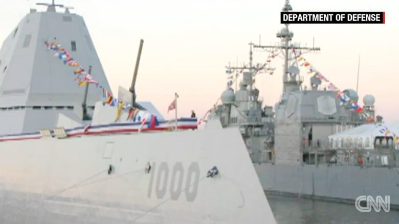 شاهد.. البحرية الأمريكية تدشن أحدث وأقوى سفنها USS Zumwalt