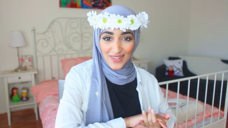 المدونة السعودية نجود الشمري: "وجهي واسمي هما هويتي"