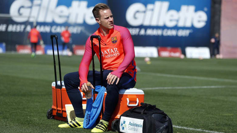 كيف ظهر لاعبو برشلونة بعد ساعات من معجزة الأبطال؟ كيف ظهر لاعبو برشلونة بعد ساعات من معجزة الأبطال؟