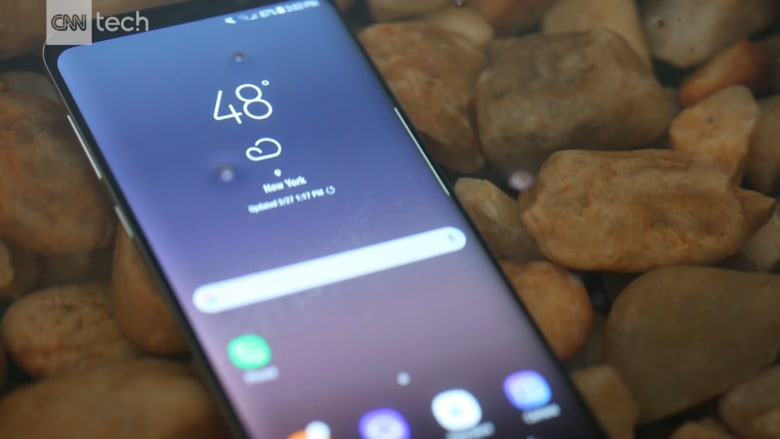 سامسونغ تكشف عن هاتفيها الجديدين غالكسي S8 وS8+
