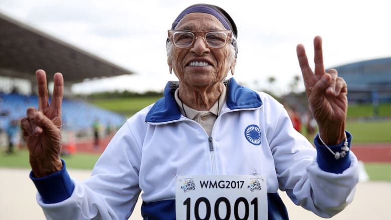 سيدة بعمر 101 عام تفوز ببطولة 100 متر جري