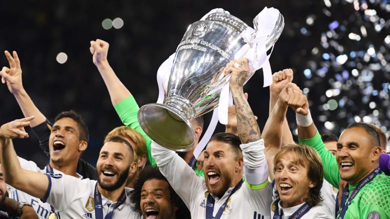 لاعبو ريال مدريد يرفعون 12 لقبا لدوري أبطال أوروبا عبر التاريخ Cnn Arabic
