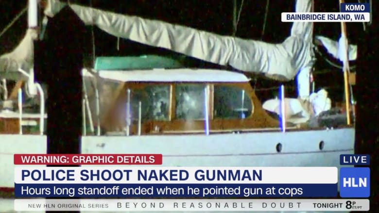 الشرطة الأمريكية تطلق النار على مسلّح عارٍ على متن قارب