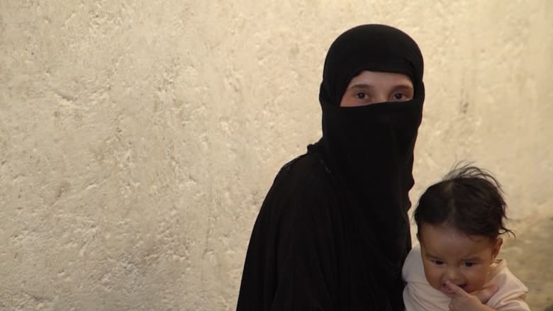 نساء داعش.. لماذا سافرت الفتيات إلى "أرض الخلافة" المزعومة؟