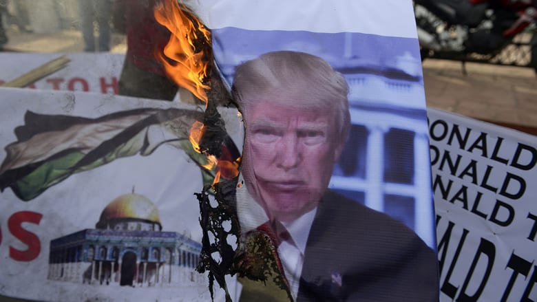 بالصور.. مظاهرات حول العالم للتنديد باعتراف ترامب بالقدس بالصور.. مظاهرات حول العالم للتنديد باعتراف ترامب بالقدس
