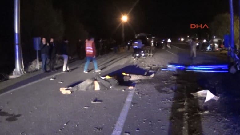 مقتل 17 مهاجرا غير مسجلين في حادث حافلة بتركيا
