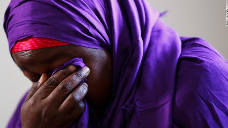 عائلة صومالية: لم ننوِ ترك ابنتنا وحدها.. 