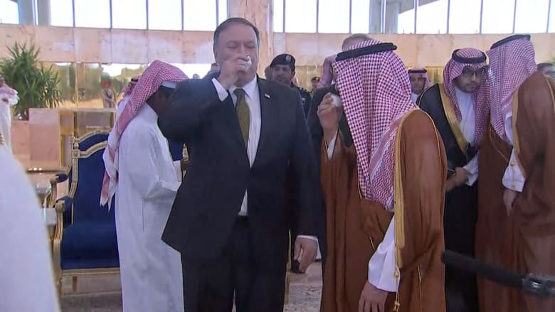 الصور الأولى لوصول وزير خارجية أمريكا الجديد إلى الرياض