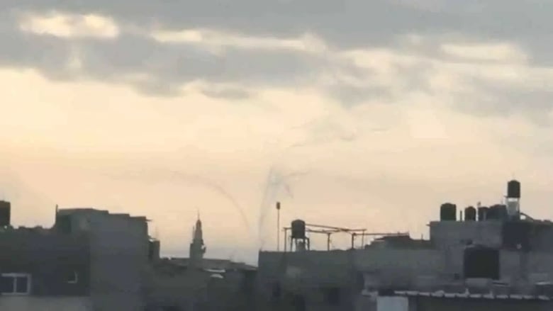 شاهد.. القبة الحديدية تعترض صواريخ أُطلقت من غزة
