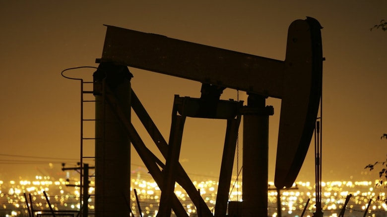 أسعار النفط تتذبذب على أصداء التصريحات الأمريكية - الإيرانية