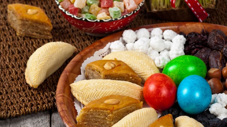 ما هي الحلويات التي تزيد موائد أذربيجان في عيد "نوروز"؟