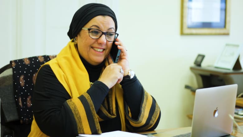 نيفين الطاهري