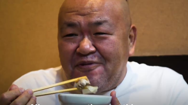حساء "السومو".. غذاء الأقوياء والمصارعين باليابان