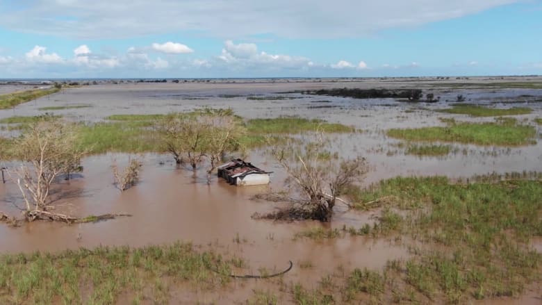فيديو من الجو يُظهر الدمار الذي خلفه إعصار إيداي في موزمبيق