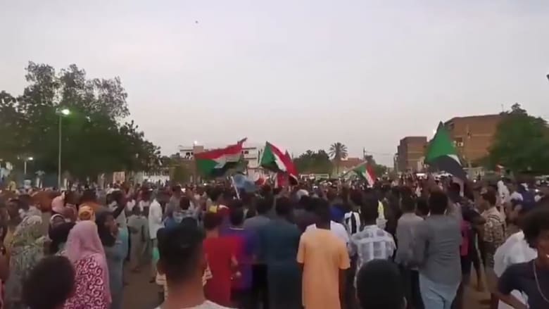 احتفالات في السودان بعد التوصل لاتفاق "الفترة الانتقالية"