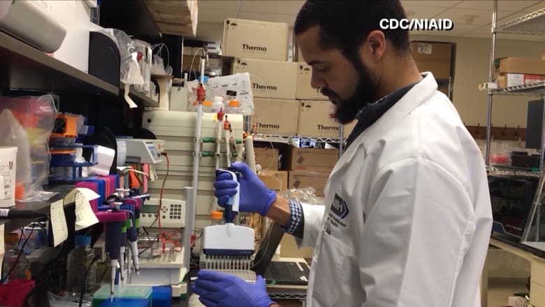 علماء يعملون على تطوير علاجات بالأجسام المضادة  لمحاربة فيروس كورونا