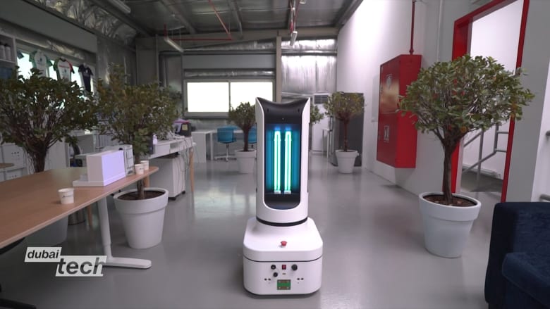 في دبي.. شركة تطلق روبوتاً يساعد في مكافحة فيروس كورونا