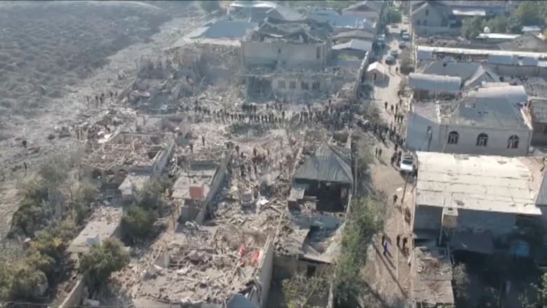 بالفيديو.. هذا هو الدمار الذي خلفه إطلاق صاروخ على غانجا بأذربيجان