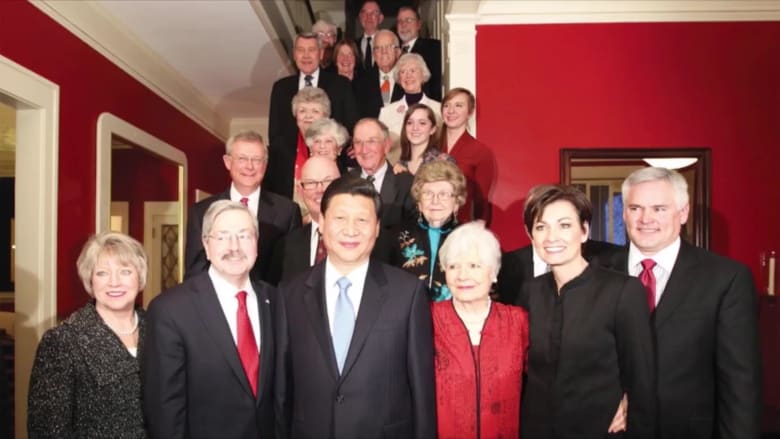 كيف بدا شي جين بينغ في شبابه خلال زيارة أمريكا وكيف أصبح بعد تولي رئاسة الصين؟
