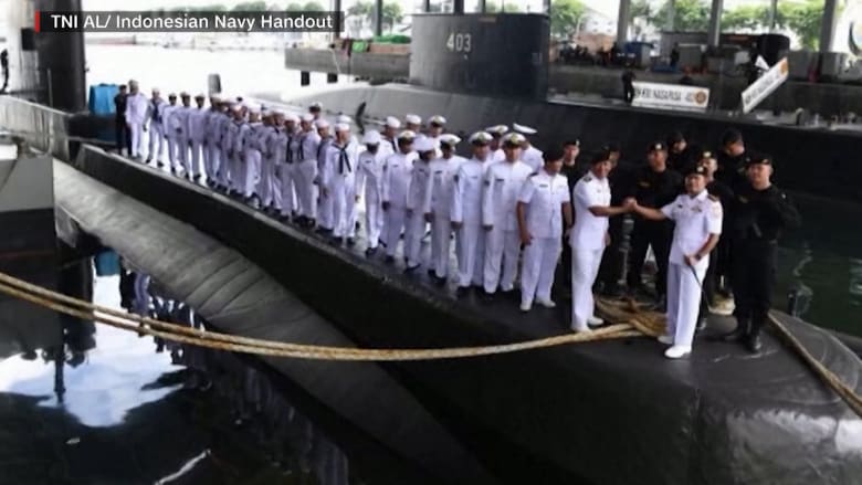 بعد 4 أيام من البحث.. إندونيسيا تعلن وفاة جميع أفراد طاقم الغواصة المفقودة 