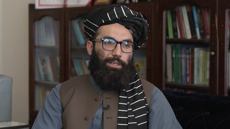 زعيم شبكة حقاني لـCNN: الغرب لن يجبرنا على نسخ ثقافته.. والاعتراف بحكومة طالبان "مصلحة"