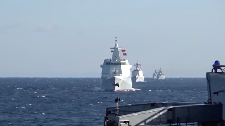 لأول مرة.. دوريات مشتركة روسية وصينية عبر مضيق تسوغارو في غرب المحيط الهادئ