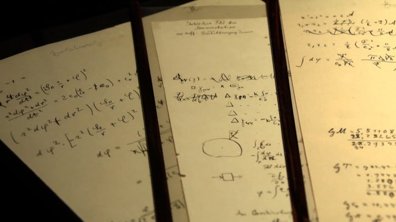 عرض مخطوطة أينشتاين لنظرية النسبية العامة في مزاد.. وهذه قيمتها