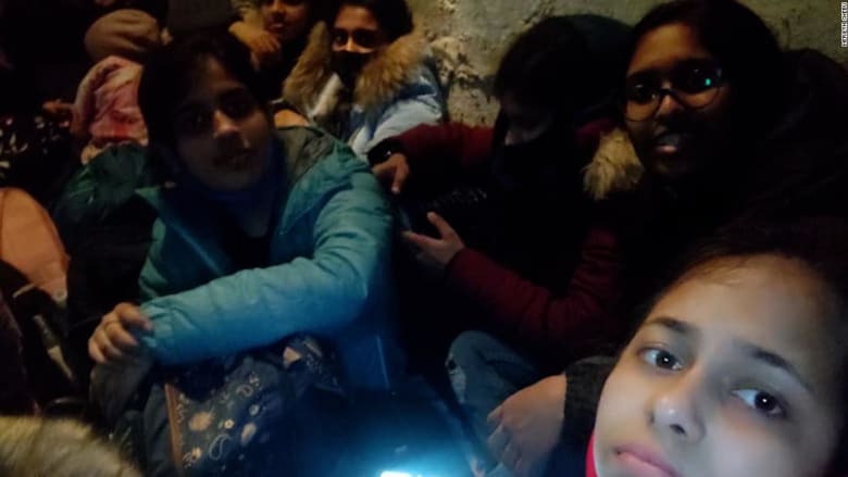 220307131635-indian-students-ukraine-orig-thumb-1-super-169.jpeg