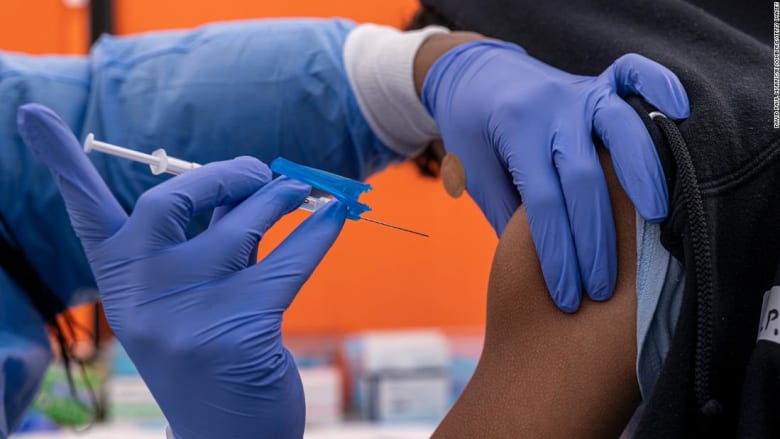 الرئيس التنفيذي لـ"فايزر": ستكون هناك حاجة لجرعة رابعة من لقاح كوفيد-19