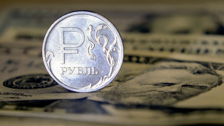 لماذا تفرض الولايات المتحدة عقوبات على تنفيذيي البنوك الروسية وليس المصارف نفسها؟