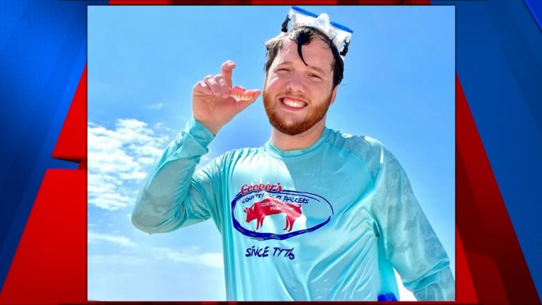 لم يتوقع أن يجد أسنانًا في قاع المحيط.. رجل يعثر على أطقم أسنان أثناء غوصه في خليج المكسيك