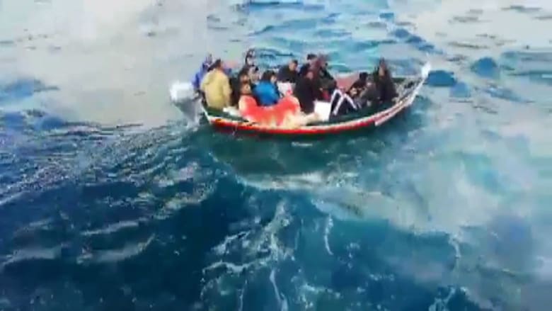 حصري من تونس.. مراسل CNN يتتبع آثار المهاجرين غير الشرعيين عبر المسار الأكثر خطورة إلى أوروبا