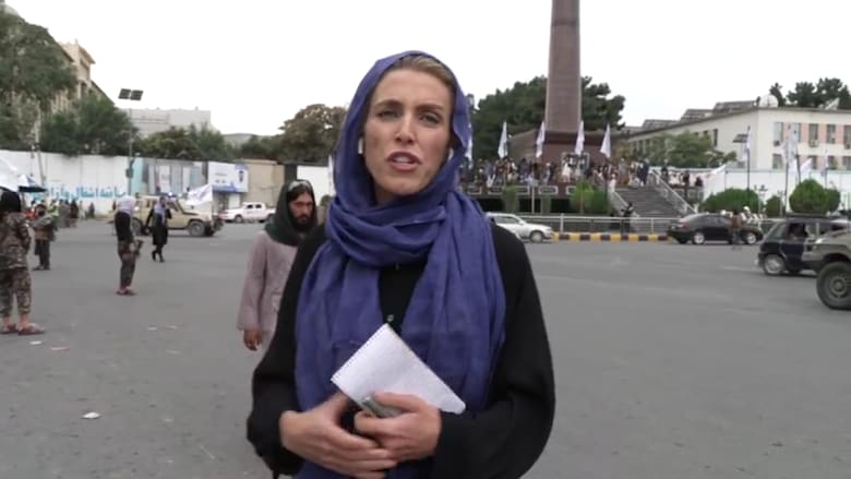 شاهد.. مراسلة CNN تعود إلى أفغانستان وتروي ما حدث بعد عام من سيطرة طالبان