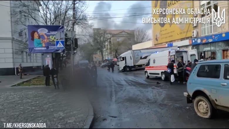 شاهد لحظات ما بعد الهجوم الروسي الذي استهدف أوكرانيا مع بداية موسم الأعياد