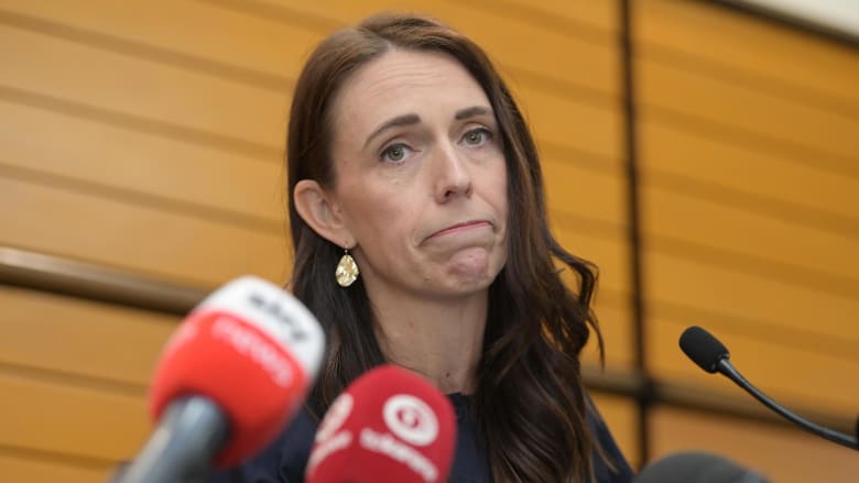 جاسيندا أرديرن رئيسة وزراء نيوزيلندا تعلن استقالتها بشكل مفاجئ وتصدم شعبها