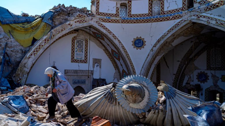 منها قلاع وأماكن عبادة تاريخية.. شاهد معالم أثرية شهيرة دمرها زلزال تركيا وسوريا